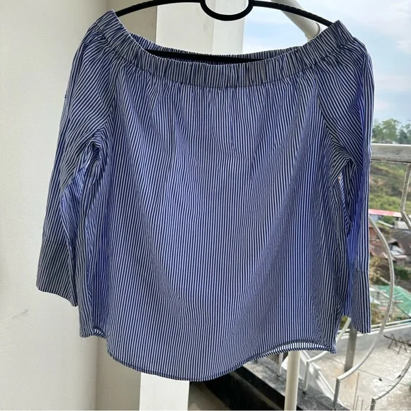 Zara Off Shoulder peasant top - Picture 3 of 3
